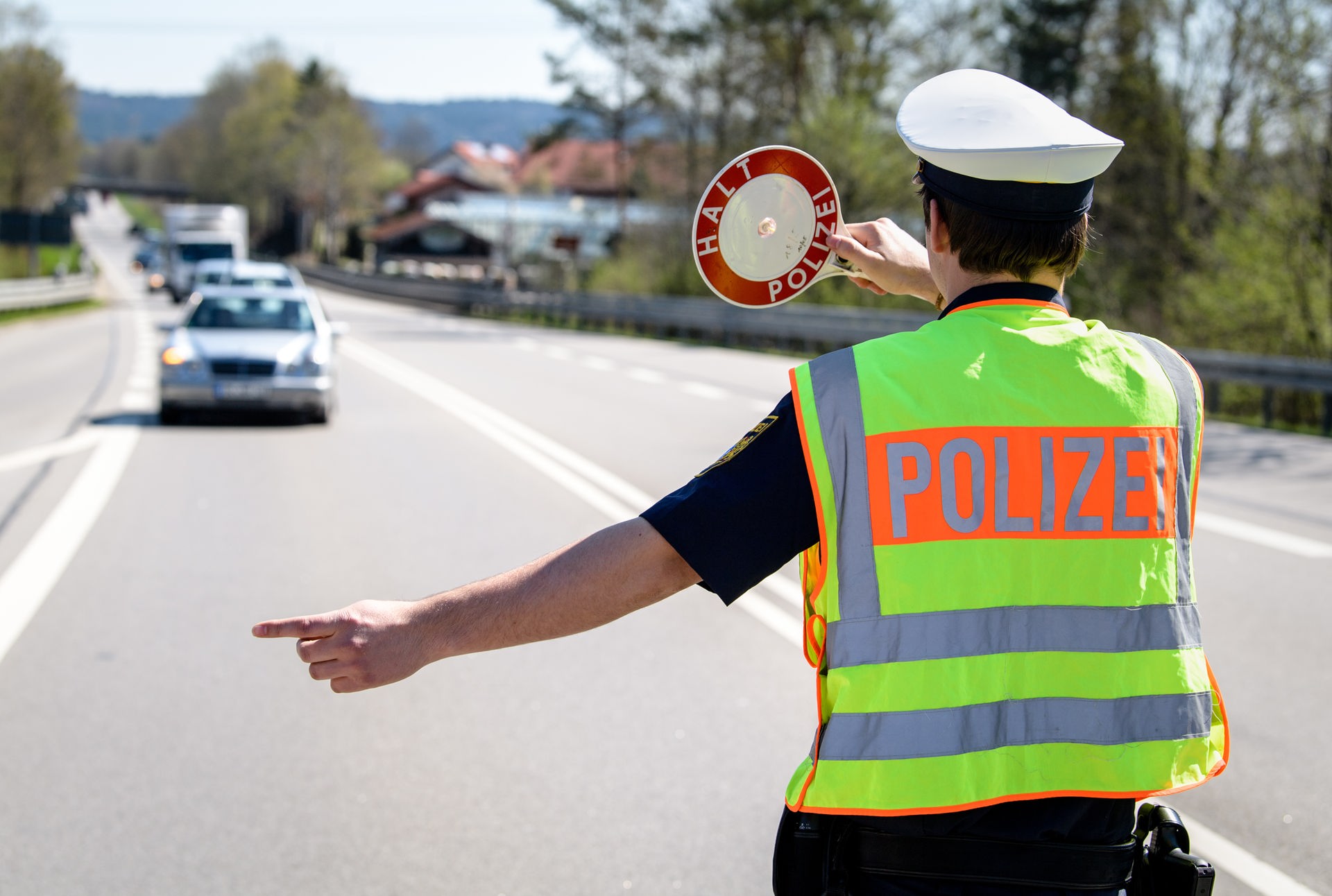 Polizeikontrolle Verkehr © picture alliance Foto: Matthias Balk