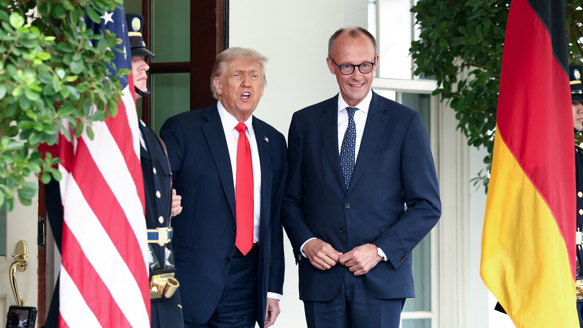 Bundeskanzler Friedrich Merz trifft US-Präsidenten Donald Trump